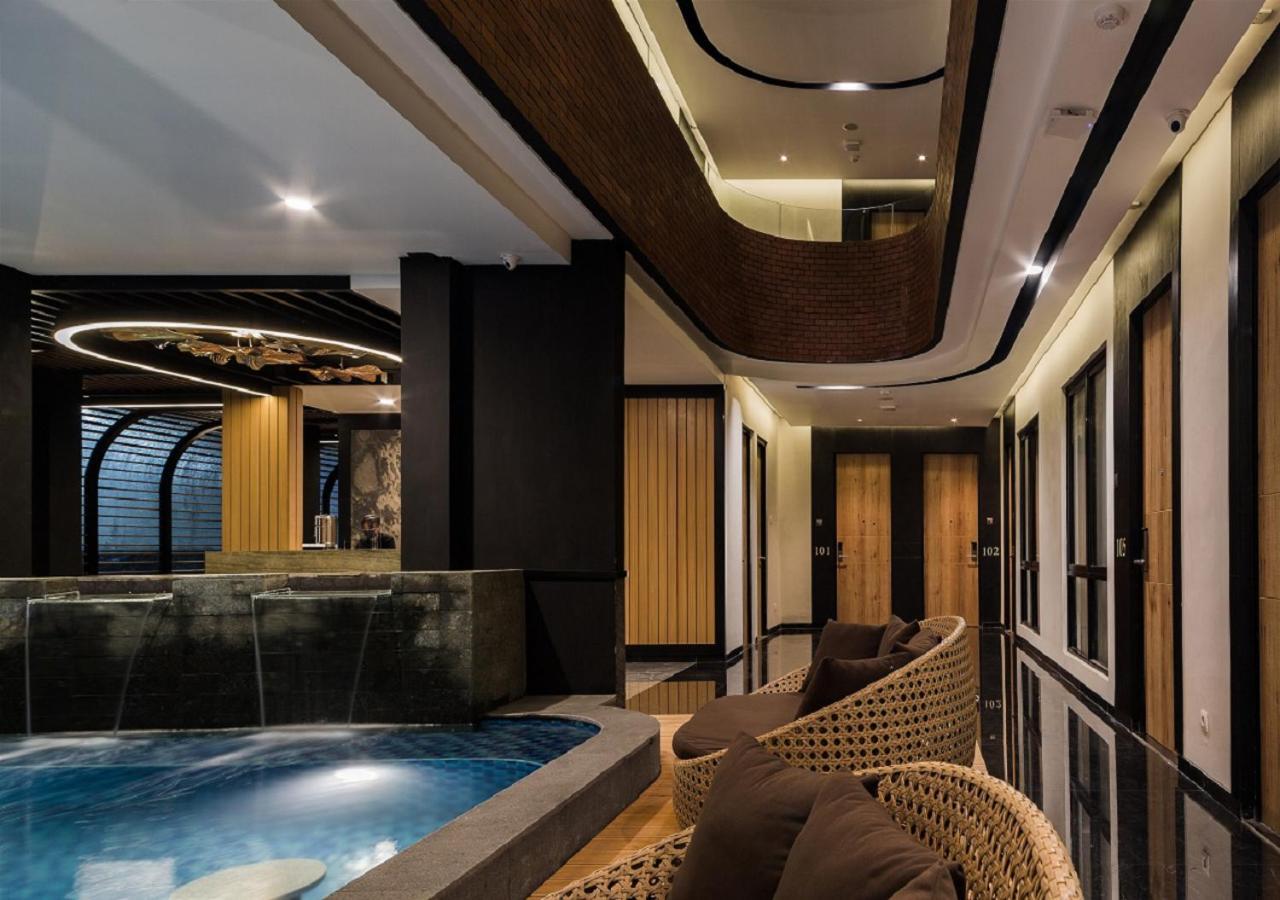 Allura Azana Resort Tawangmangu Bagian luar foto